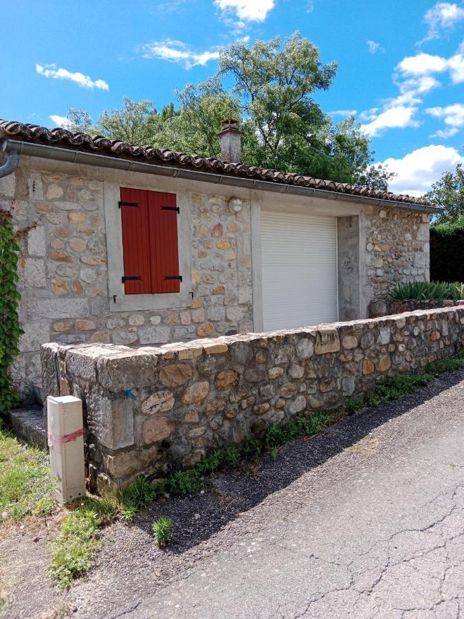 Gite Des Trouilleres Minimum 7Nuits Sampzon Eksteriør billede